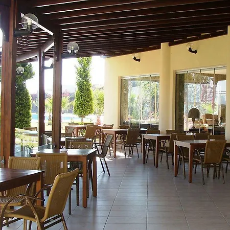 Lakeside Garden Village 빌라 Bogazici
