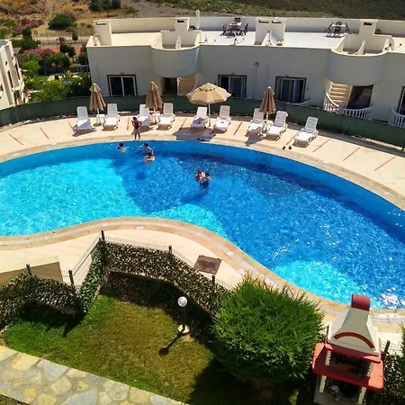Villa Lakeside Garden Village *