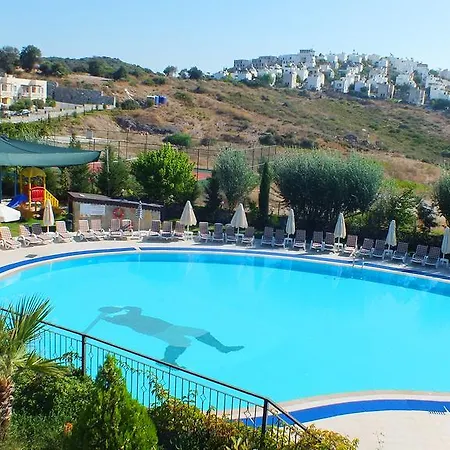 Lakeside Garden Village Bogazici