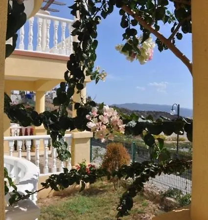 Villa Lakeside Garden Village