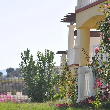 Lakeside Garden Village *