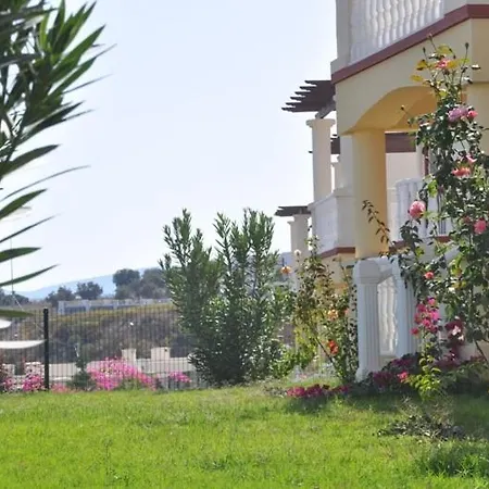 Lakeside Garden Village