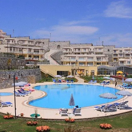 Villa Lakeside Garden Village Bogazici