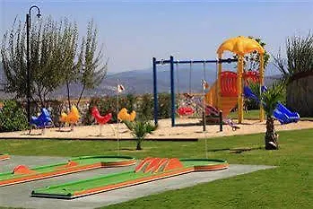 Villa Lakeside Garden Village *
