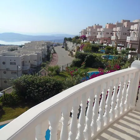 Lakeside Garden Holiday Village * Bogazici