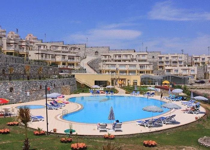 Villa Lakeside Garden Village Bogazici